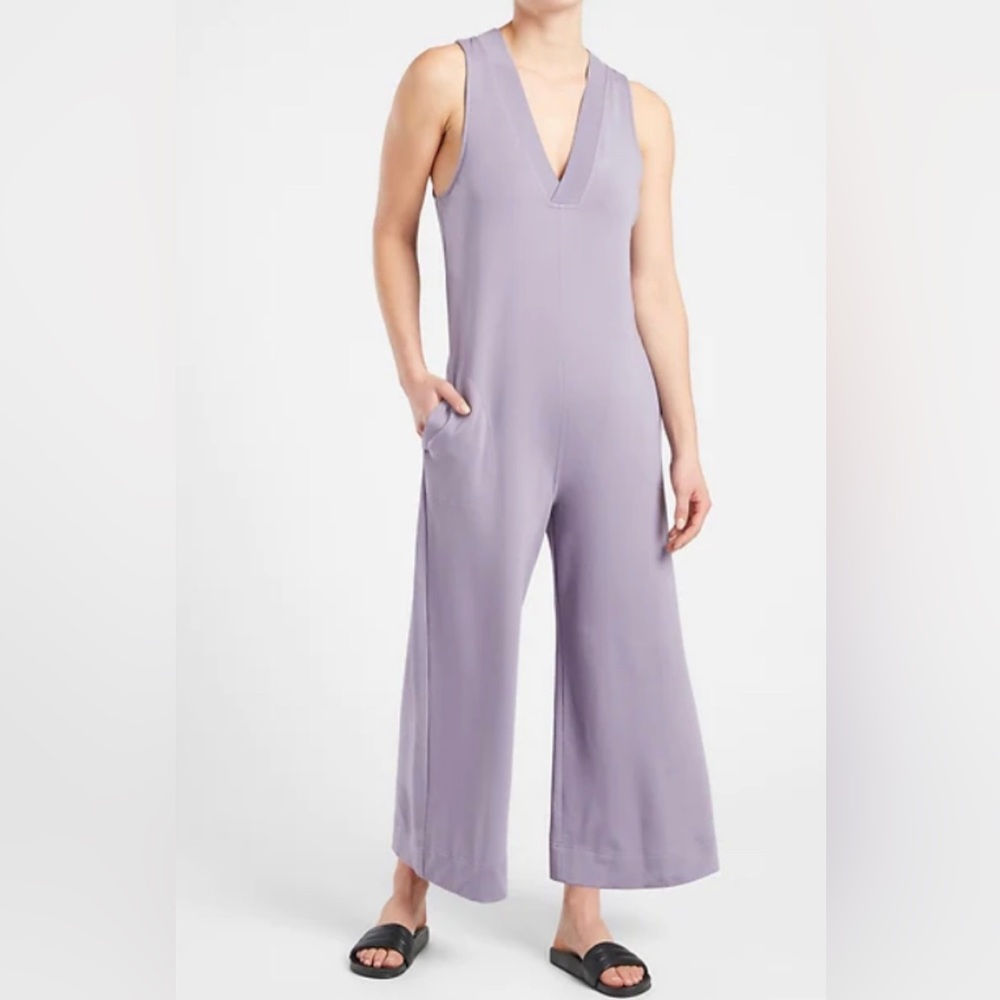 💥 Athleta Serenity Plus Jumpsuit 💥